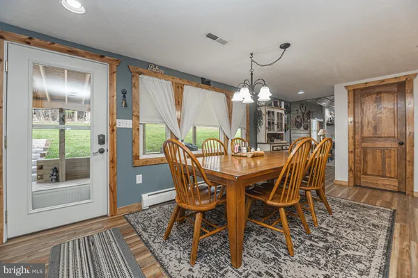 $650,000 | 202 North North Street, Accident, MD 21520