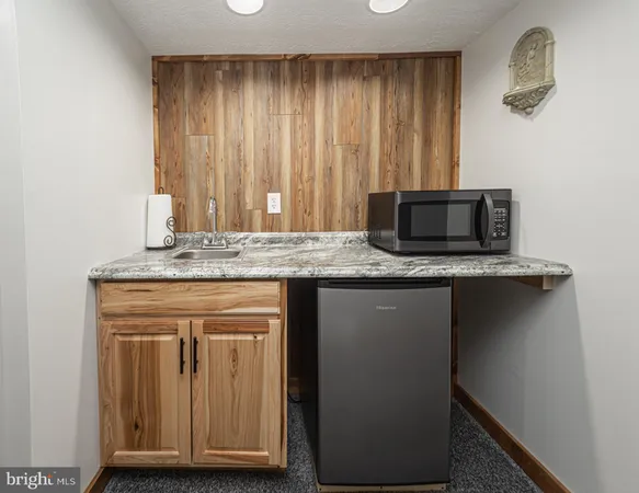 $650,000 | 202 North North Street, Accident, MD 21520