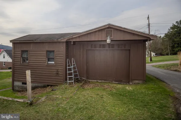 $650,000 | 202 North North Street, Accident, MD 21520