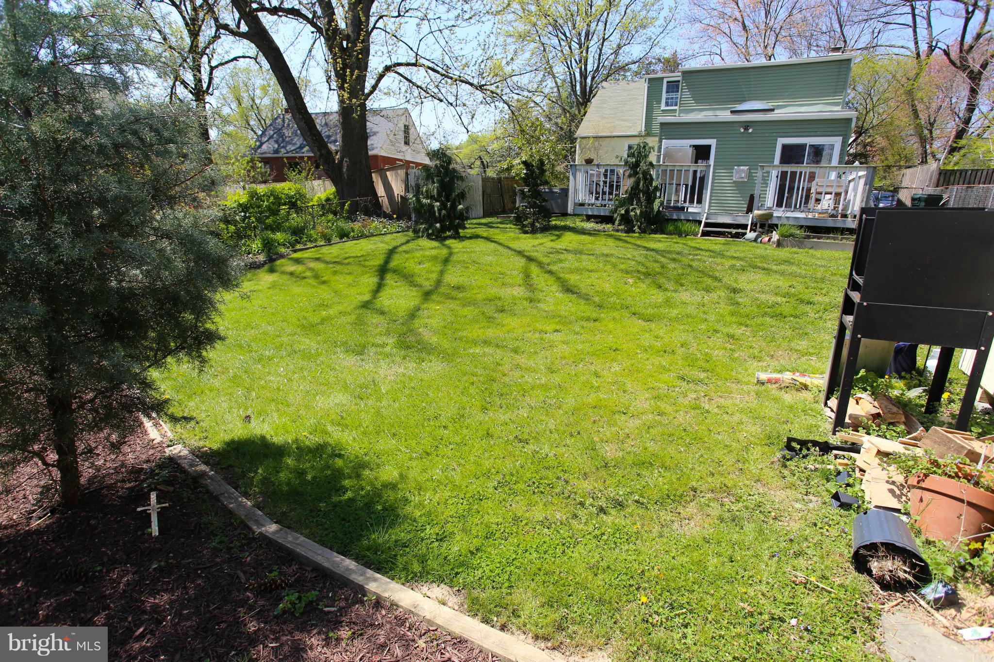 10403 Hayes Avenue Silver Spring, MD 20902 - Photo 27 of 30 Backyard