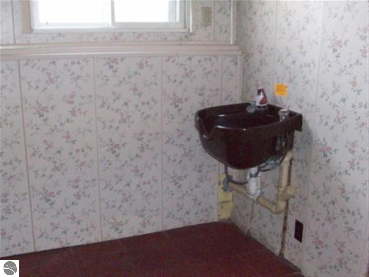 5923 West Lincoln Road Alma, MI 48801 - Photo 9 of 31 1782829-9.JPG