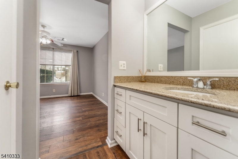 55 Sage Court Bedminster, NJ 07921 - Photo 15 of 23