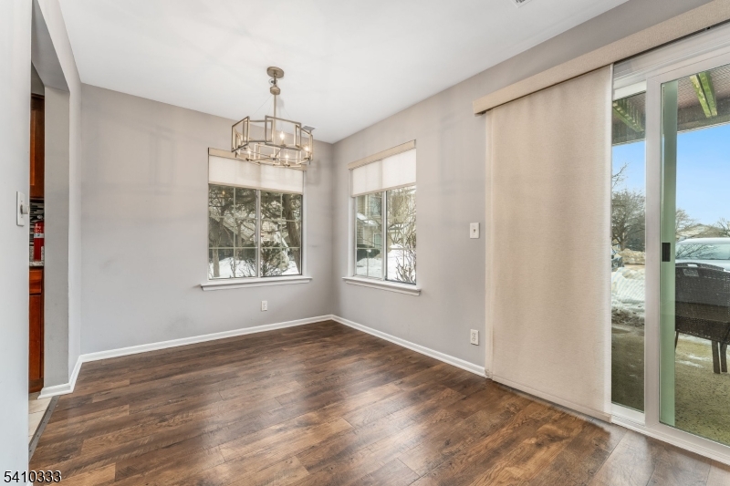 55 Sage Court Bedminster, NJ 07921 - Photo 9 of 23