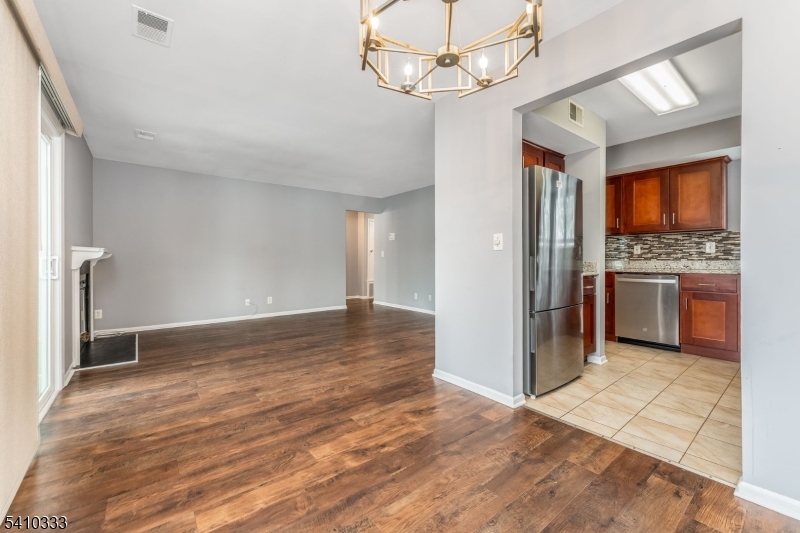 55 Sage Court Bedminster, NJ 07921 - Photo 10 of 23