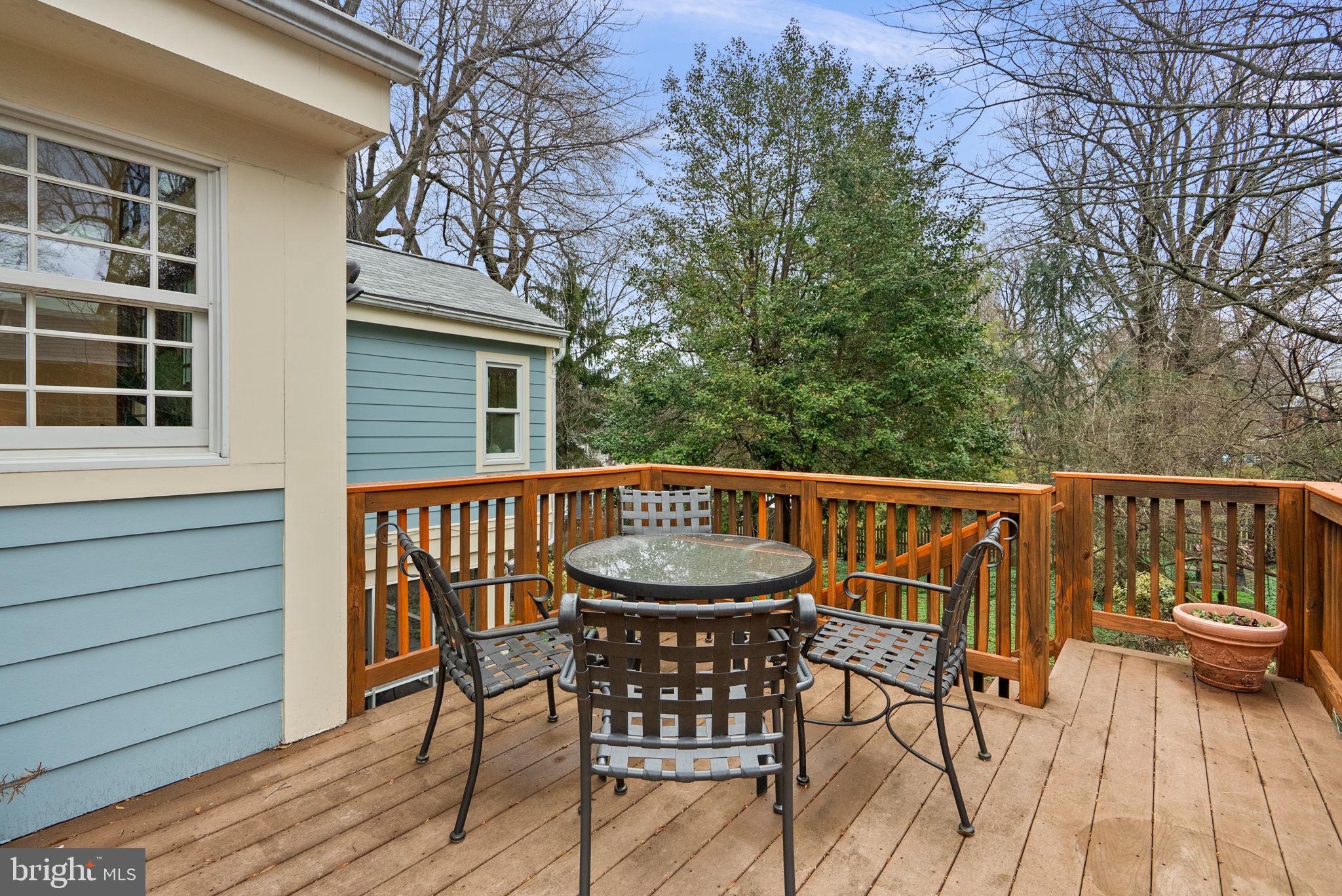 709 Woodside Parkway Silver Spring, MD 20910 - Photo 14 of 29 Deck off kitchen