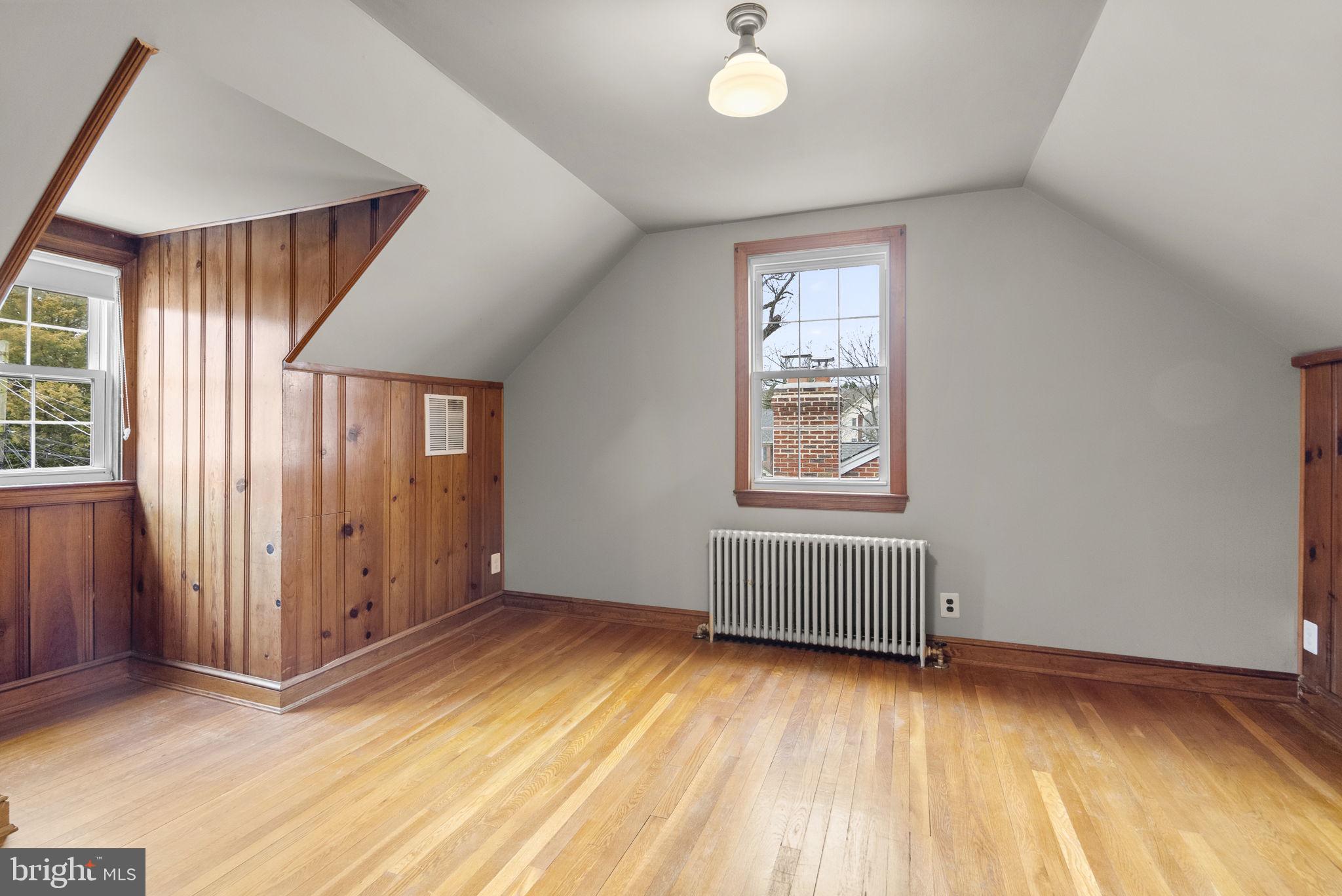 709 Woodside Parkway Silver Spring, MD 20910 - Photo 21 of 29 Upstairs- bedroom # 4