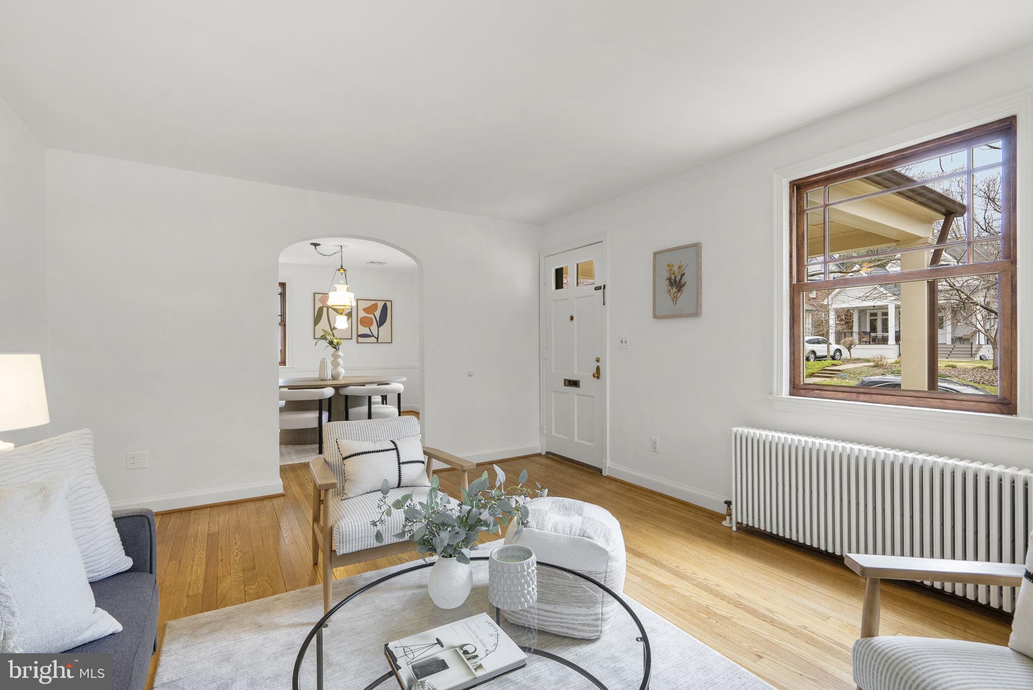 709 Woodside Parkway Silver Spring, MD 20910 - Photo 6 of 29 Living room view of the dining room