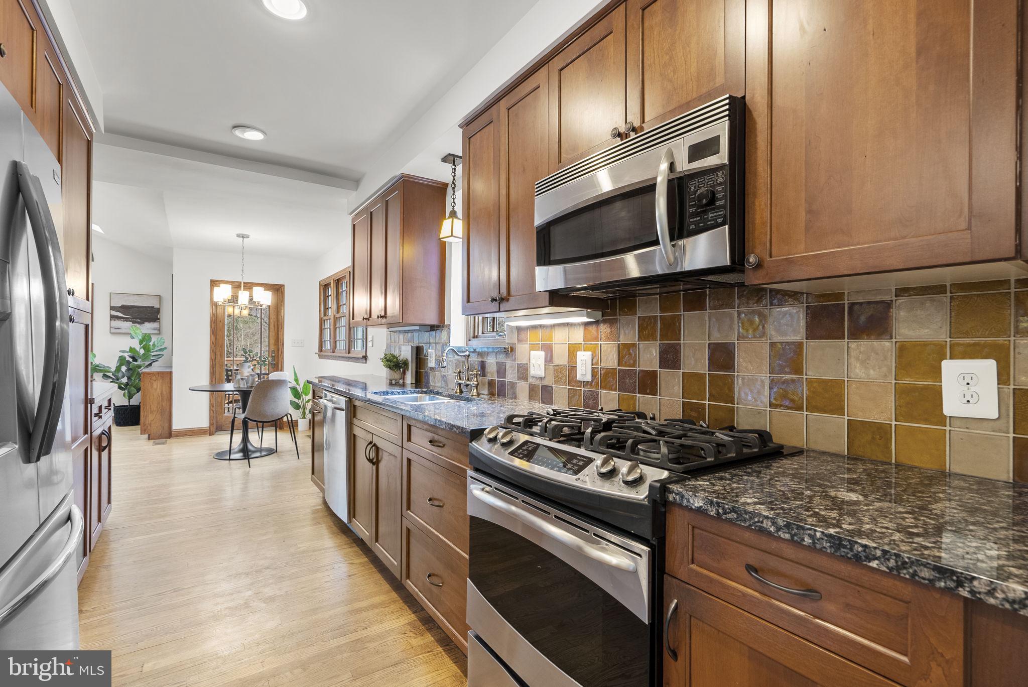 709 Woodside Parkway Silver Spring, MD 20910 - Photo 8 of 29 Kitchen (2010)