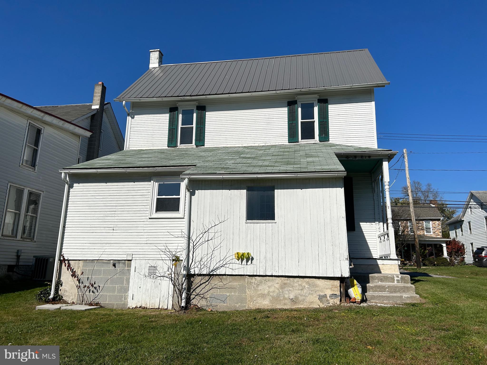 2116 Main Street Lititz, PA 17543 - Photo 6 of 49 a front view of a house with garden