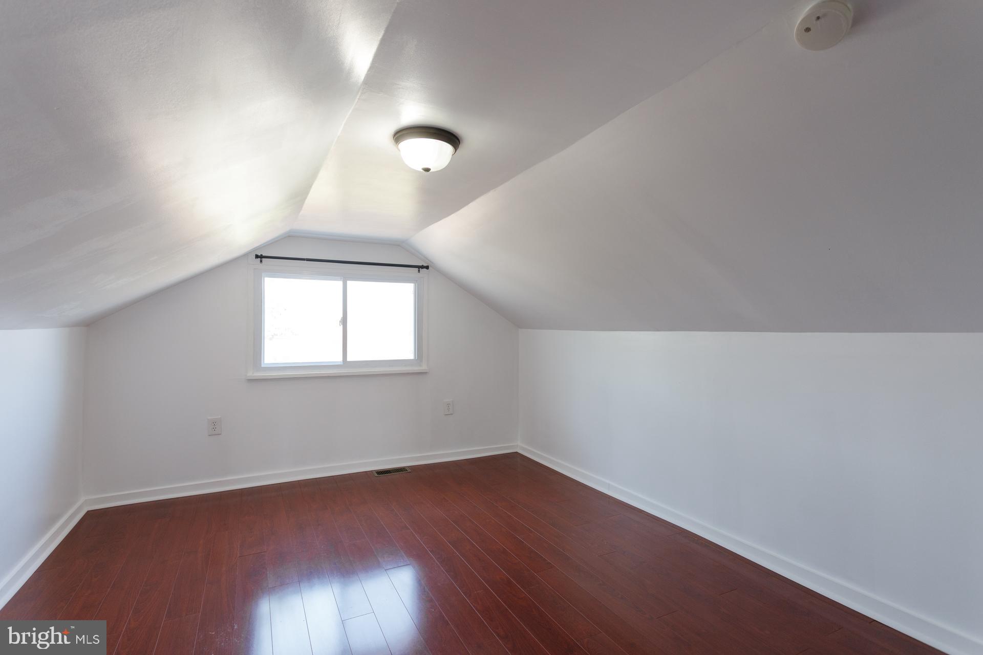 1213 Friendship Street Philadelphia, PA 19111 - Photo 22 of 30