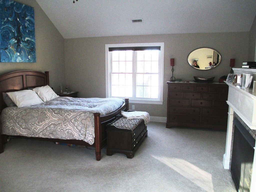 45 College Road Wellesley, MA 02482 - Photo 20 of 28 Gallery Image 20