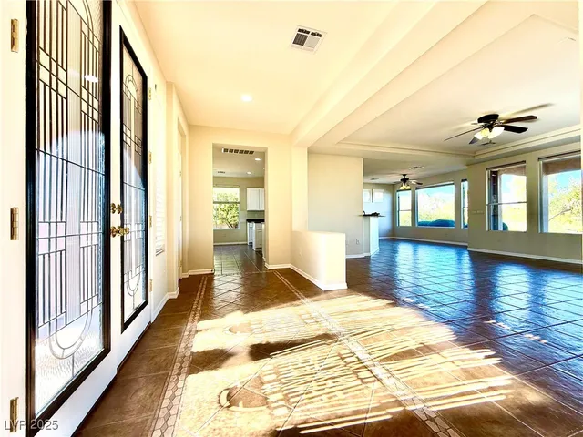 $2,800 | 10276 Romantico Drive, Las Vegas, NV 89135