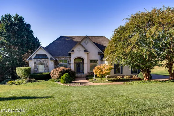 $1,099,000 | 180 Gold Finch Lane, Vonore, TN 37885