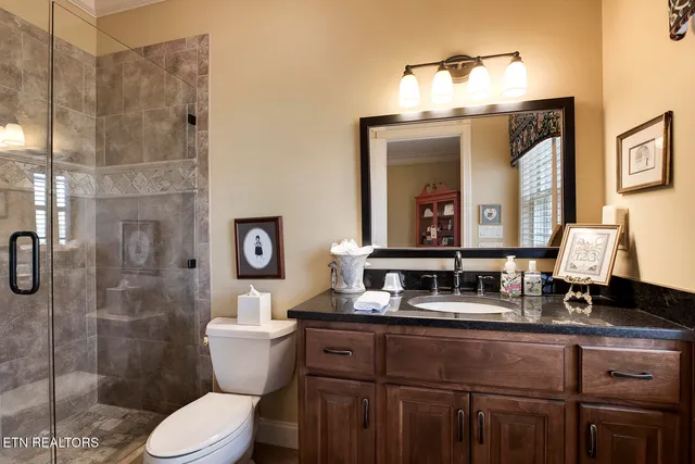 $1,199,000 | 180 Gold Finch Lane, Vonore, TN 37885