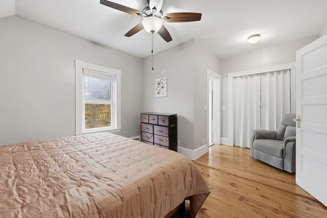 $549,900 | 10 Brady Avenue, Salem, NH 03079