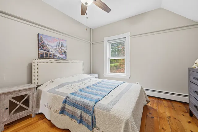 $549,900 | 10 Brady Avenue, Salem, NH 03079