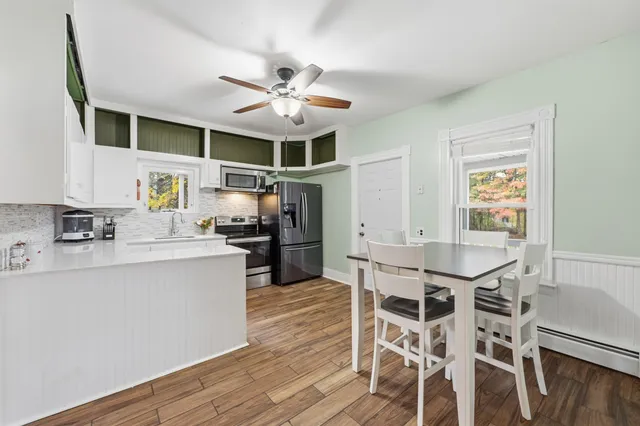 $549,900 | 10 Brady Avenue, Salem, NH 03079