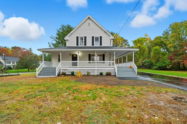 $549,900 | 10 Brady Avenue, Salem, NH 03079