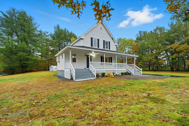 $549,900 | 10 Brady Avenue, Salem, NH 03079