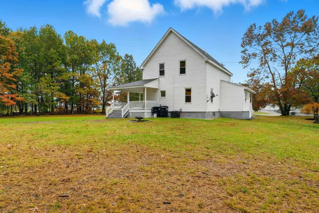 $549,900 | 10 Brady Avenue, Salem, NH 03079