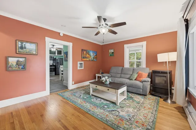 $549,900 | 10 Brady Avenue, Salem, NH 03079