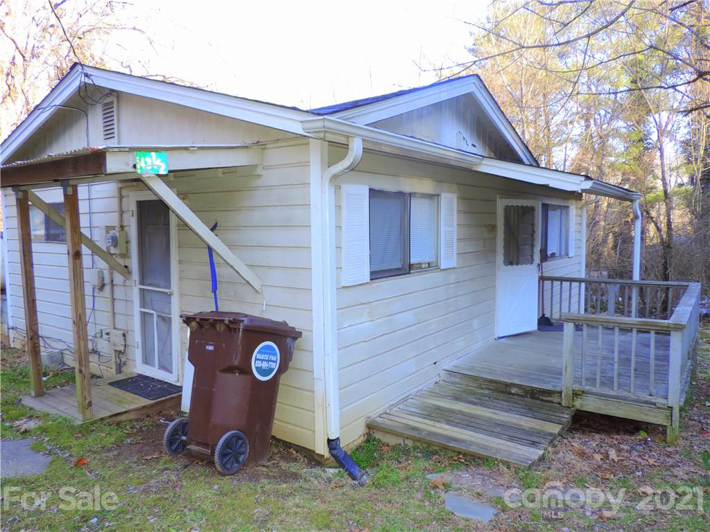 543 Bailey Road Asheville, NC 28806 - Photo 12 of 24 Gallery Image 12