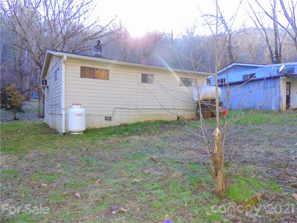 543 Bailey Road Asheville, NC 28806 - Photo 8 of 24 Gallery Image 8