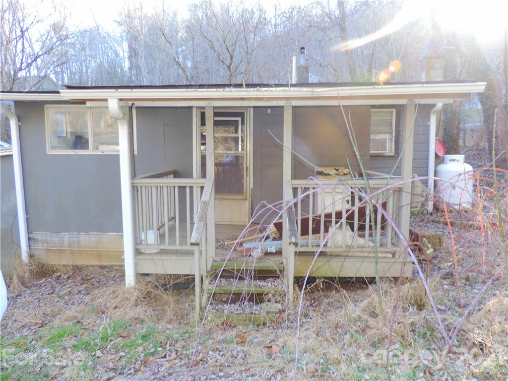 543 Bailey Road Asheville, NC 28806 - Photo 10 of 24 Gallery Image 10