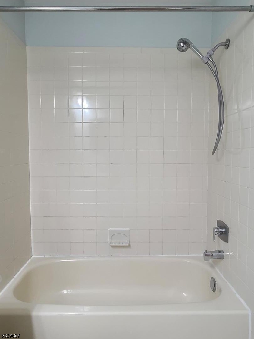 43 Tansy Court Bedminster, NJ 07921 - Photo 12 of 25
