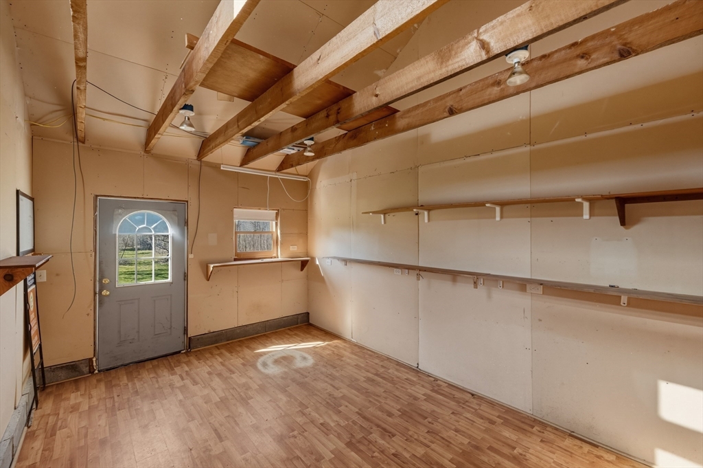 274 Sunderland Road Amherst, MA 01002 - Photo 29 of 42
