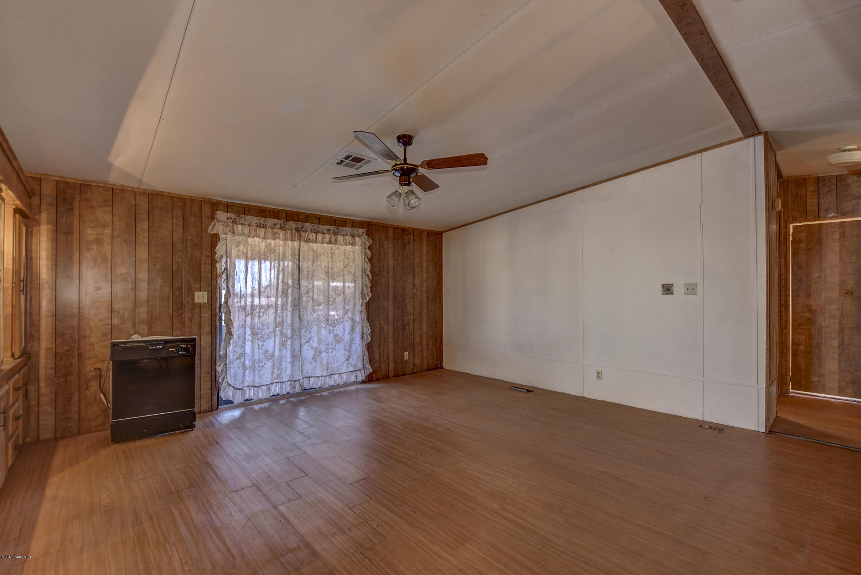 4412 North Ranger Road Prescott Valley, AZ 86314 - Photo 11 of 26 Family Room 1