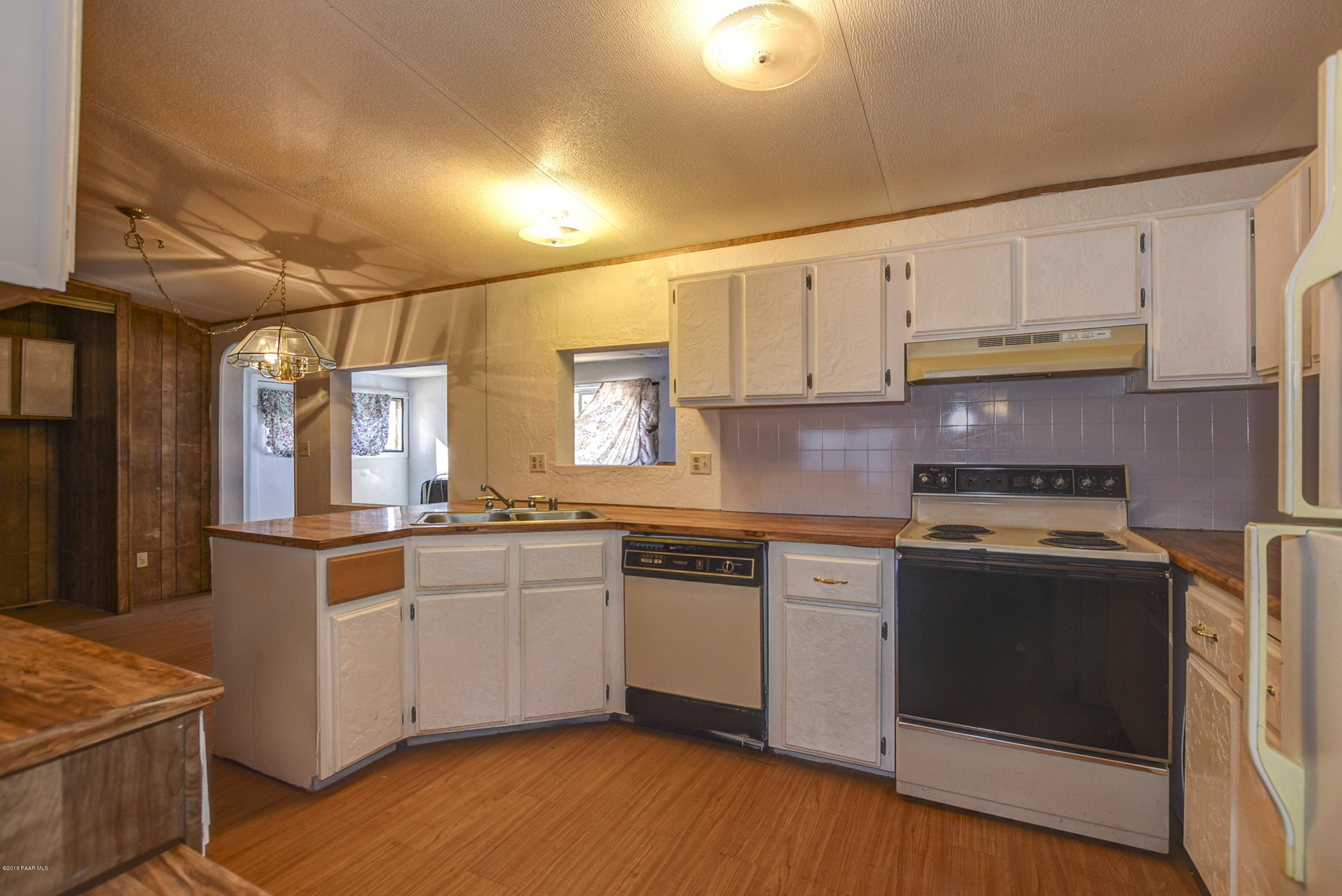 4412 North Ranger Road Prescott Valley, AZ 86314 - Photo 16 of 26 Kitchen 2