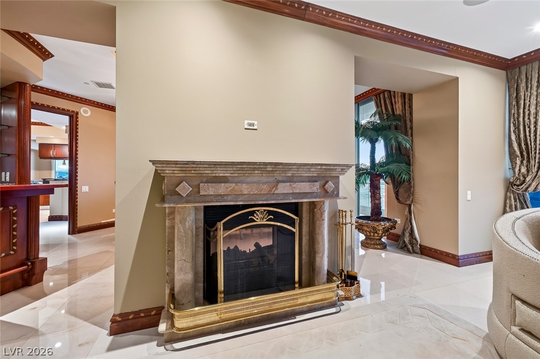 2877 Paradise Road, Unit 3302 Las Vegas, NV 89109 - Photo 4 of 38 Living Room Fireplace