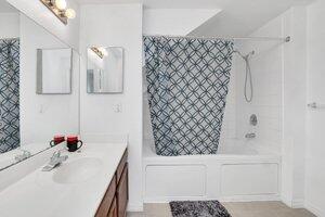 4563 Yellowgold Road East, Unit 107 Kissimmee, FL 34746 - Photo 10 of 22 bathroom