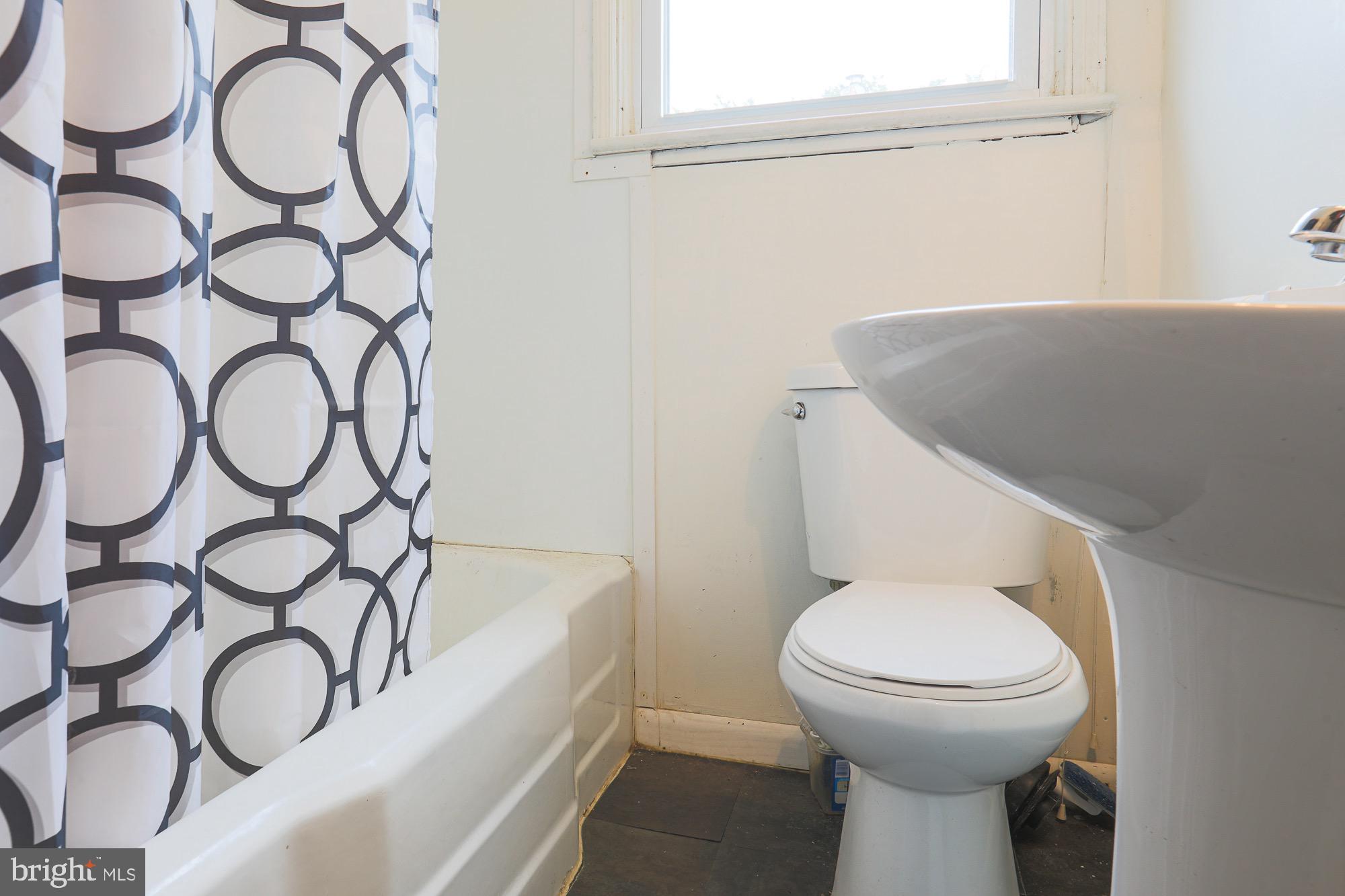 4205 Old Frederick Road Baltimore, MD 21229 - Photo 23 of 27 Gallery Image 23