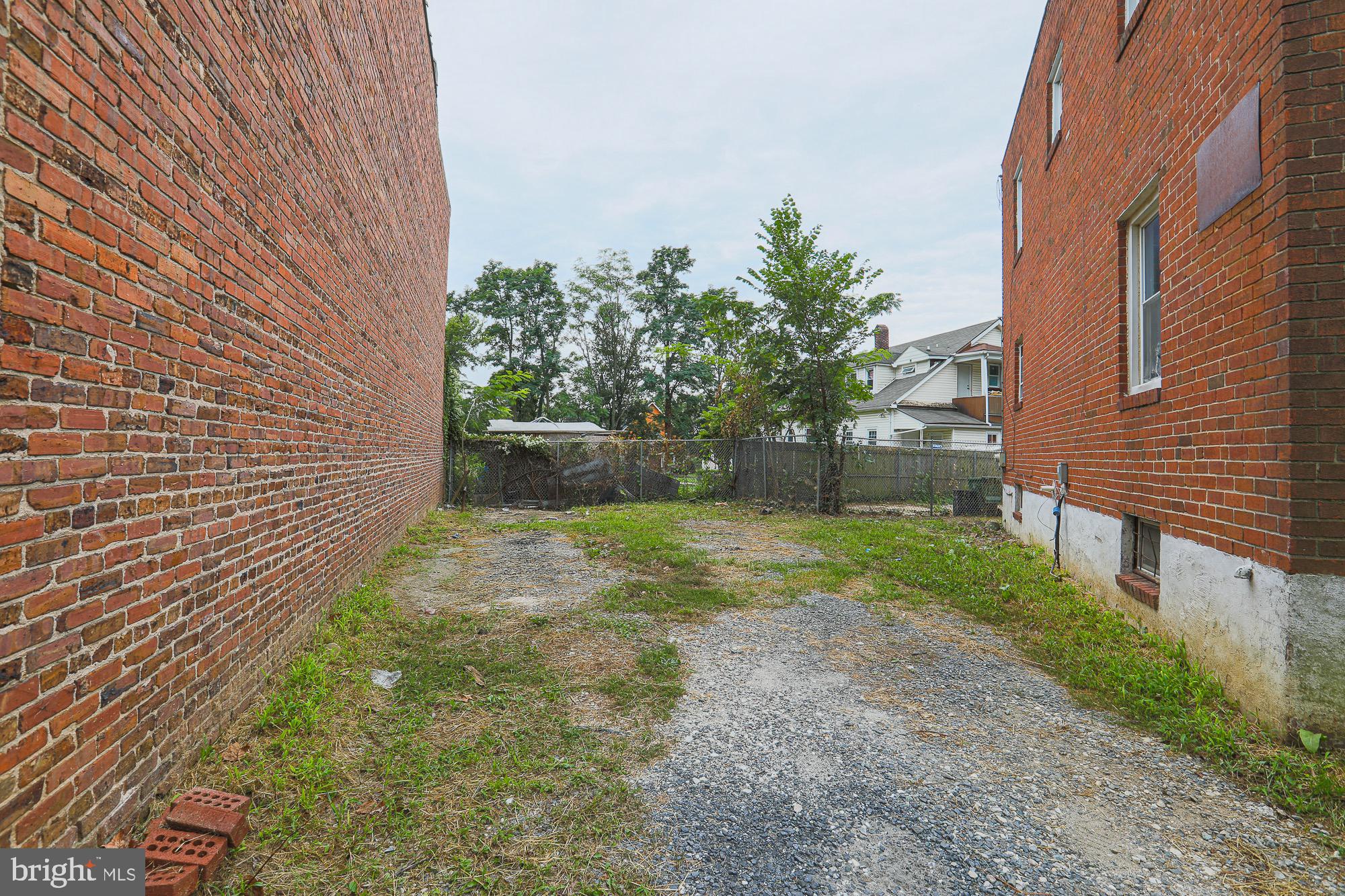 4205 Old Frederick Road Baltimore, MD 21229 - Photo 5 of 27 Gallery Image 5