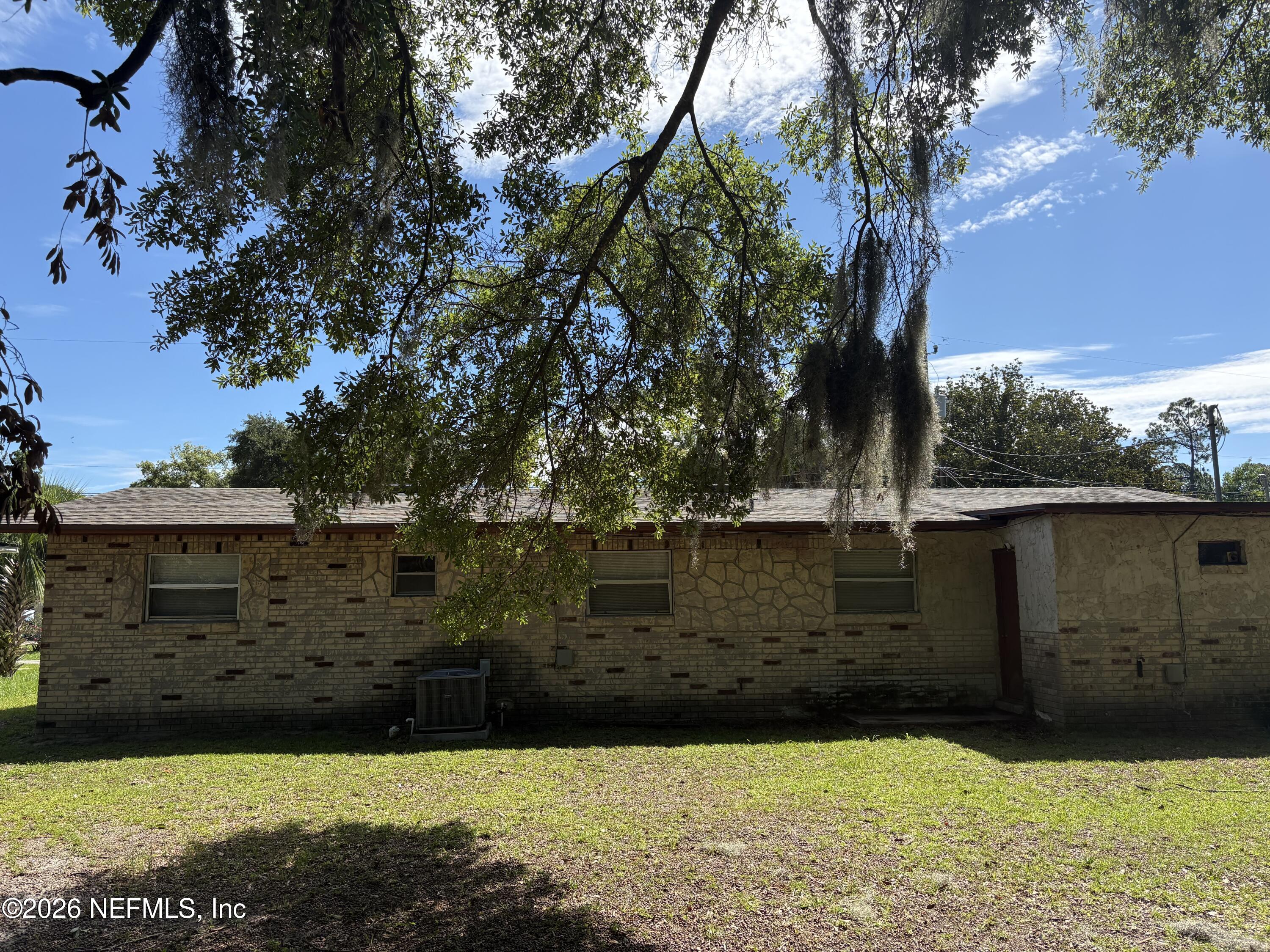 6912 Corday Road Jacksonville, FL 32208 - Photo 22 of 23 Back of house