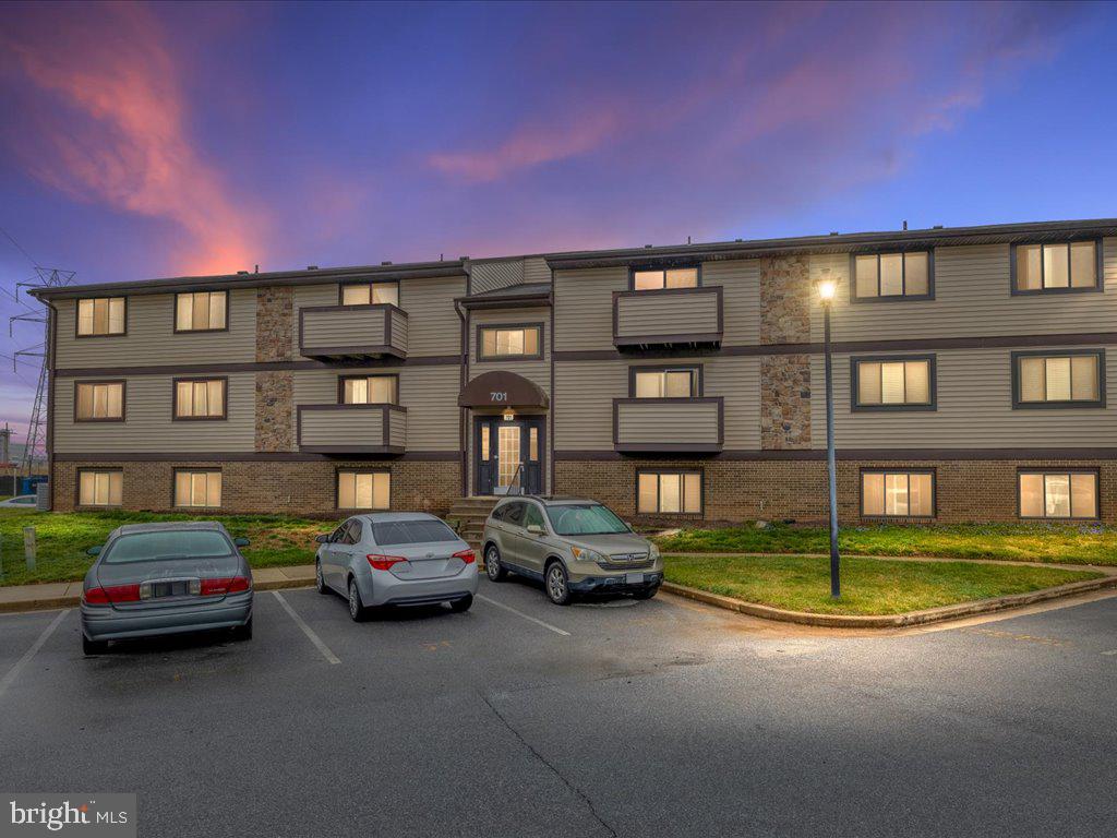 701 Heather Ridge Drive, Unit 16J Frederick, MD 21702 - Photo 1 of 26 Gallery Image 1