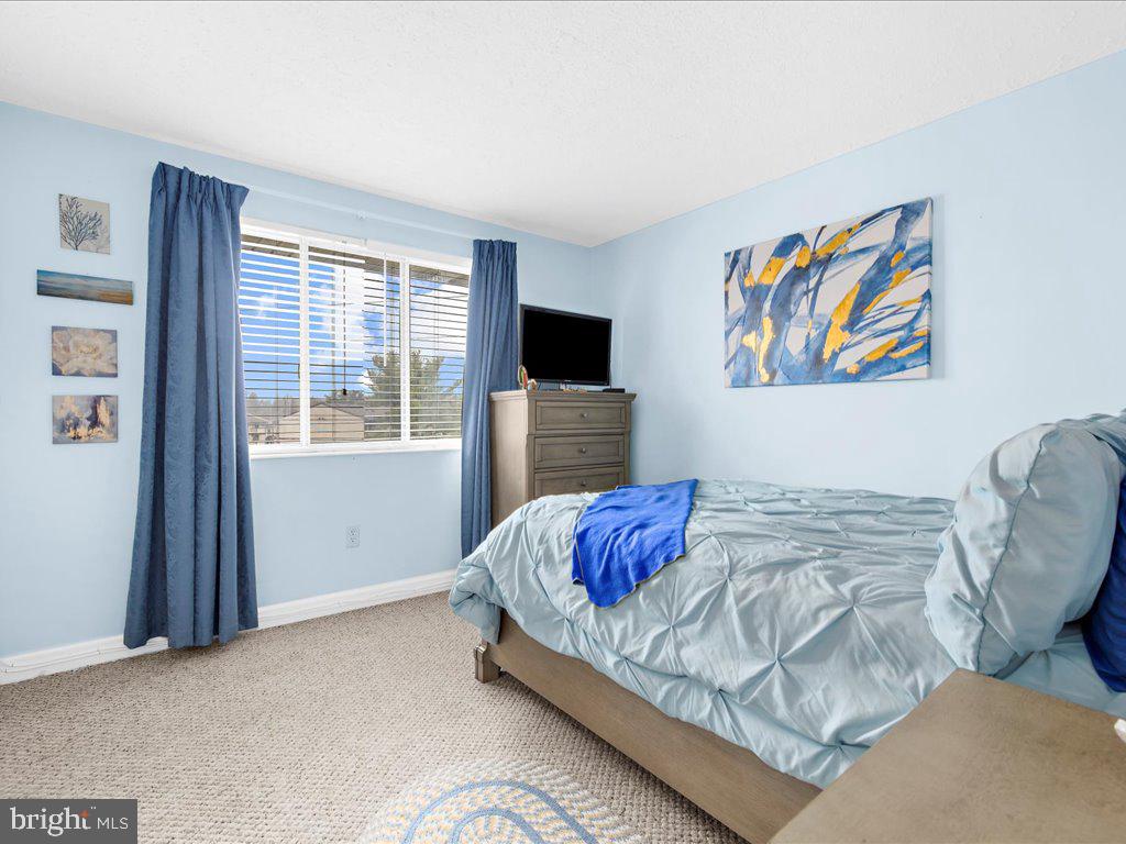 701 Heather Ridge Drive, Unit 16J Frederick, MD 21702 - Photo 16 of 26 Gallery Image 16