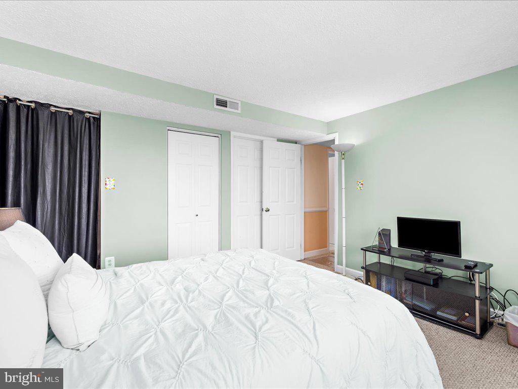 701 Heather Ridge Drive, Unit 16J Frederick, MD 21702 - Photo 19 of 26 Gallery Image 19