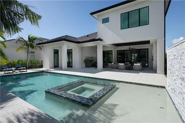 $5,525,000 | 6634 Palisades Avenue, Naples, FL 34109