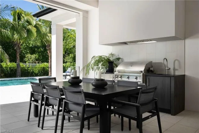 $5,525,000 | 6634 Palisades Avenue, Naples, FL 34109