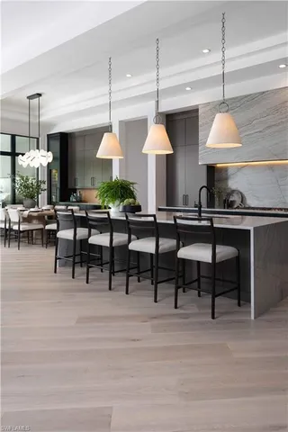 $5,525,000 | 6634 Palisades Avenue, Naples, FL 34109