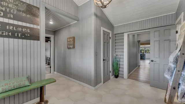 $795,000 | 261 Diamond Cross Drive, Llano, TX 78643