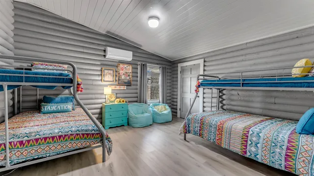 $795,000 | 261 Diamond Cross Drive, Llano, TX 78643