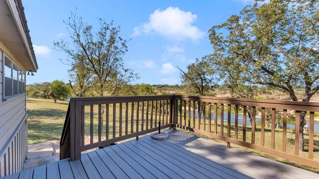 $795,000 | 261 Diamond Cross Drive, Llano, TX 78643