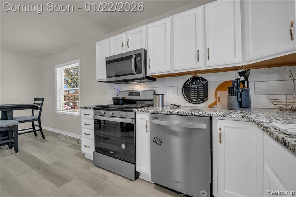 17651 Edinborough Road Detroit, MI 48219 - Photo 12 of 29 Gallery Image 12