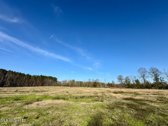 $74,500 | 2 Johnson Line Road, Bolton, MS 39041