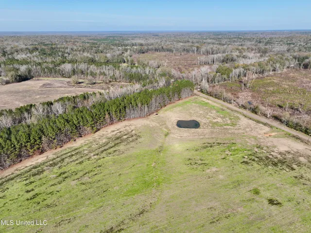 $74,500 | 2 Johnson Line Road, Bolton, MS 39041