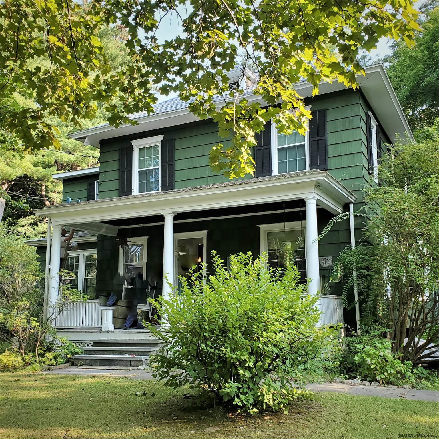 69 McCormack Road Bethlehem, NY 12159 - Photo 1 of 44 Photo 1